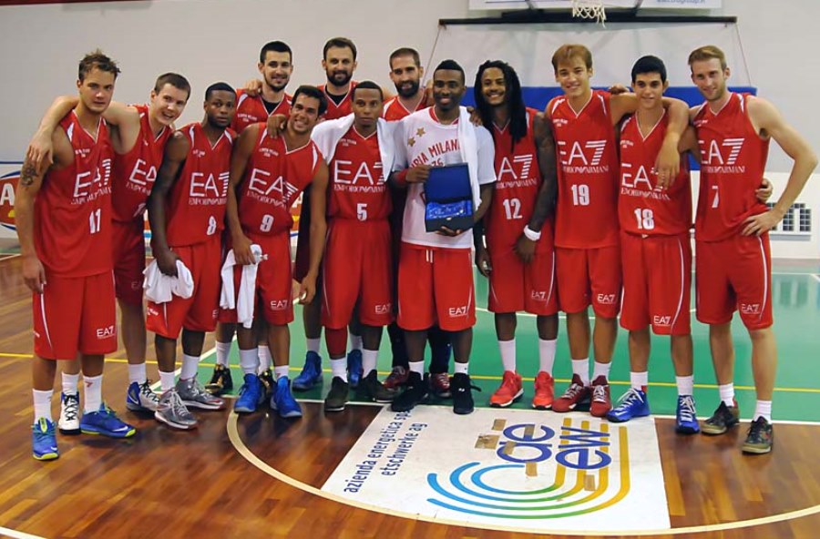 L'Armani Jeans chiude il ritiro altoatesino con un successo netto al